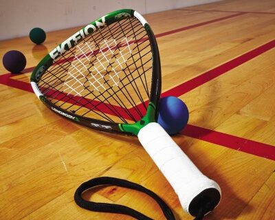 Book a Racquetball/Wallyball Court Per Hour